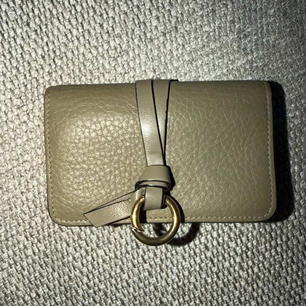 Chloe Olive Leather Wallet with Gold Ring Detail - Picture 1 of 7